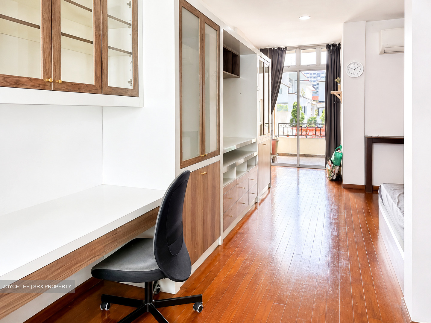 East View Garden (D16), Terrace #601011331